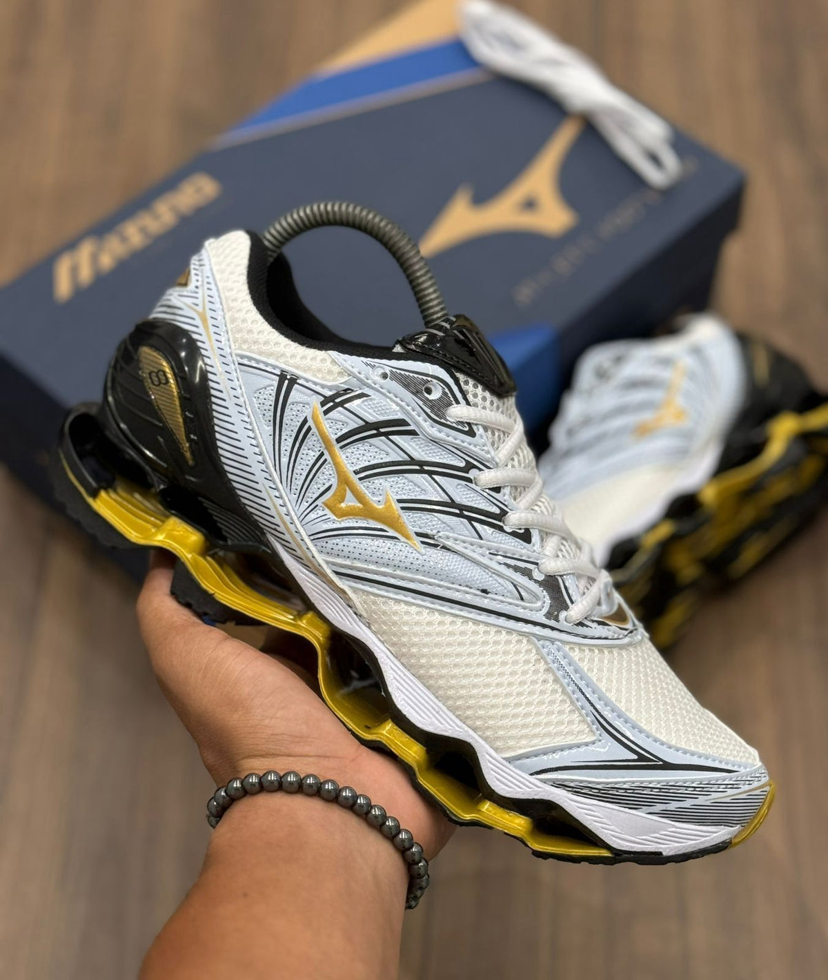 Mizuno Wave Prophecy 7 - Branco com Amarelo
