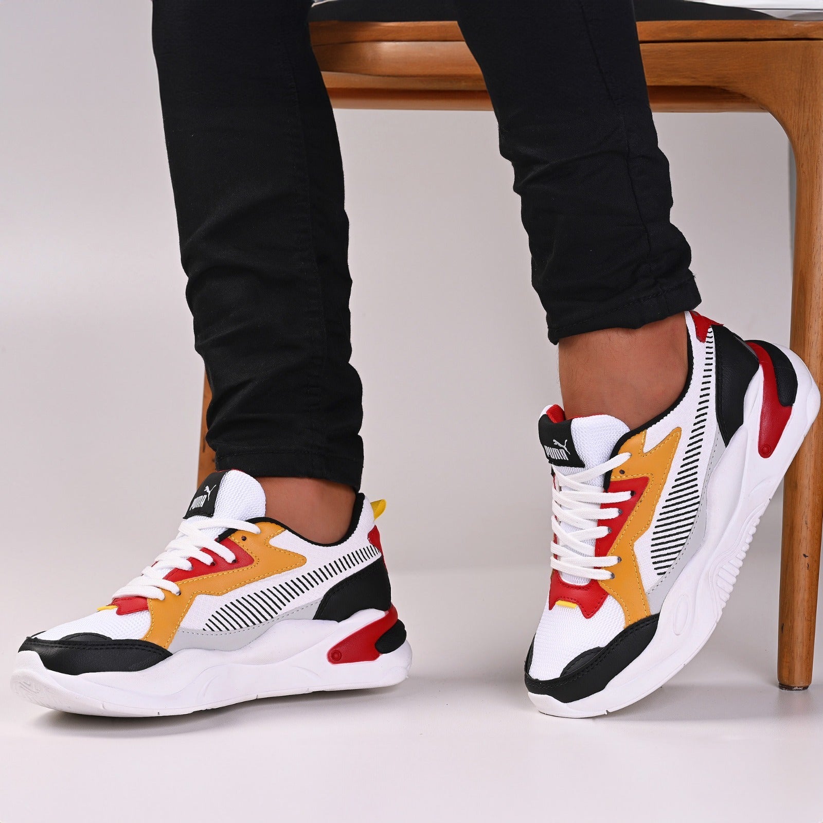 Tênis Puma RS-Z Running System - Preto com Vermelho e Amarelo