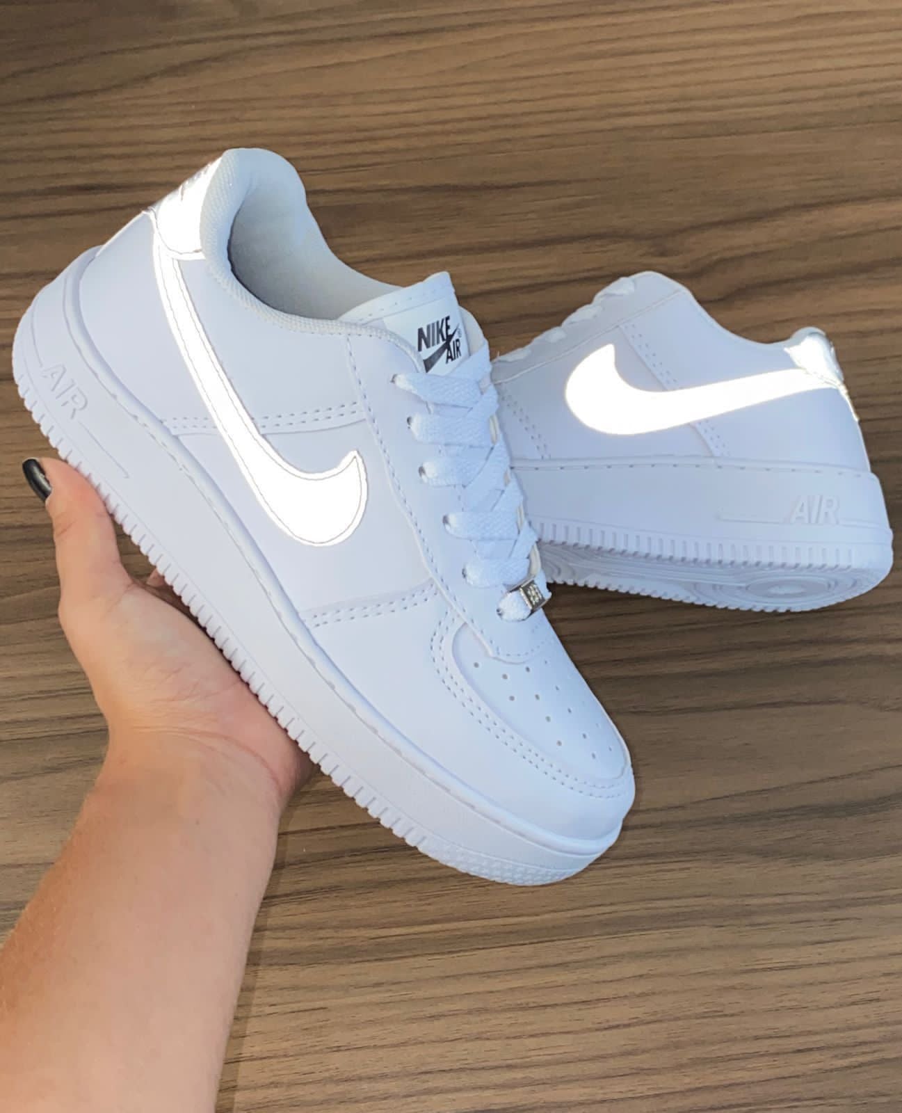 Nike - Air Force 1 '07 - Branco com Reflexível