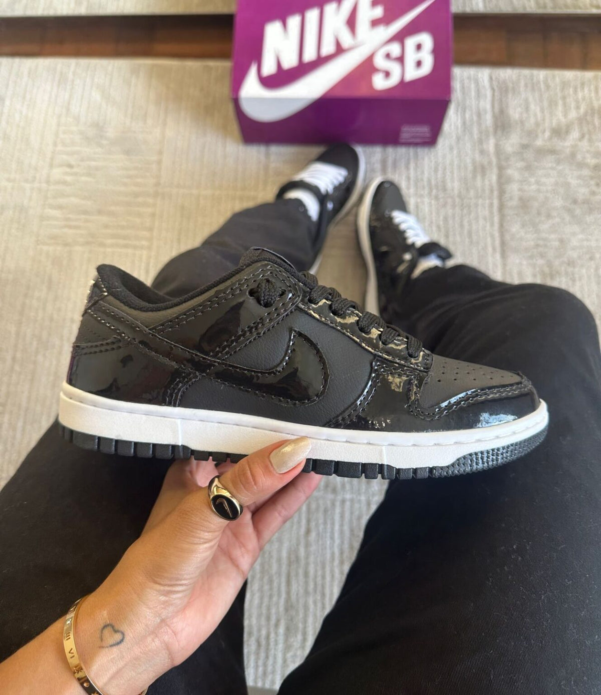 Nike Dunk - Preto Verniz