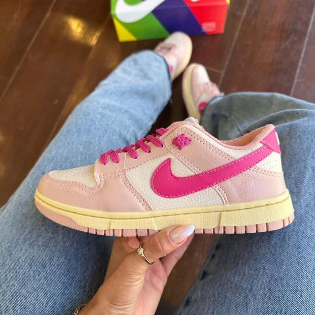 Nike Dunk - Rosa com Pink
