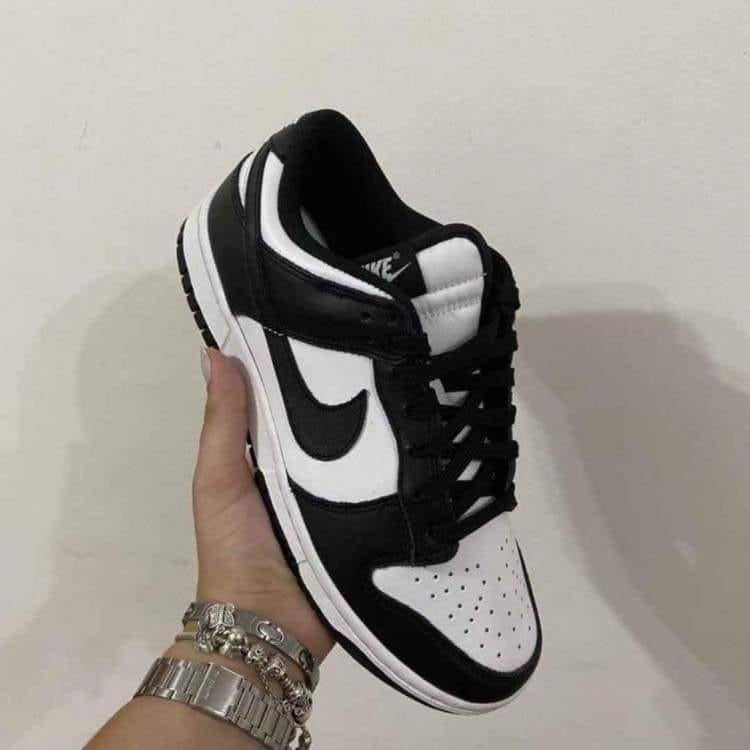 Nike Dunk Low Retro Panda - Preto