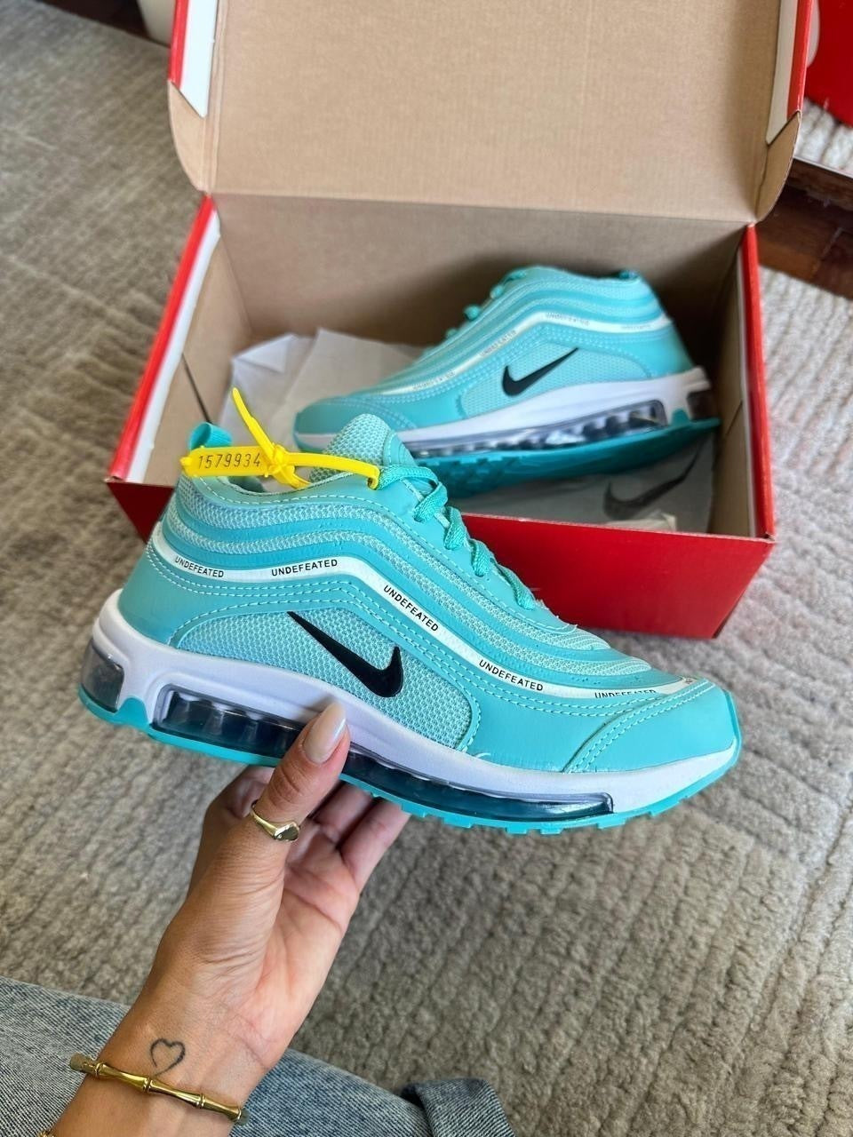 Nike Air Max Undefeated - Verde Água