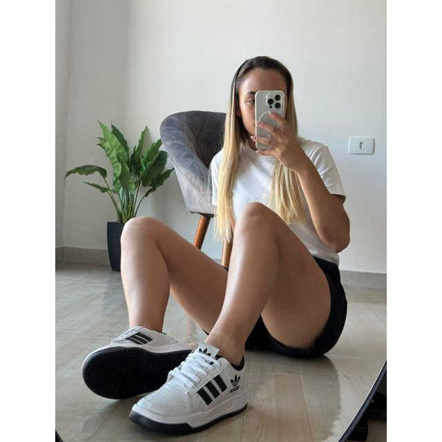 Tênis Adidas Forum - Branco com Listra Preta