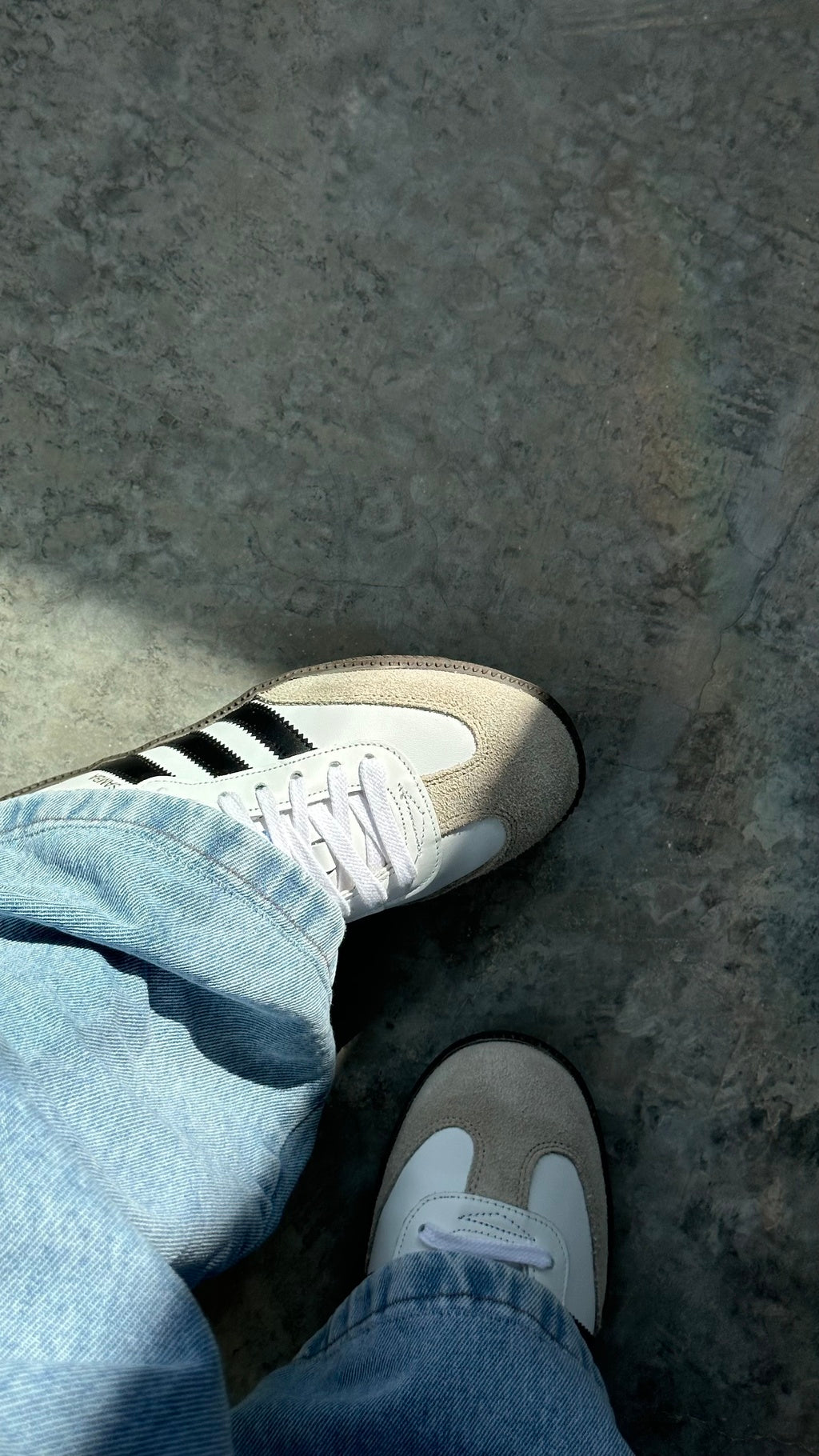 Adidas Samba OG - Branco com Preto