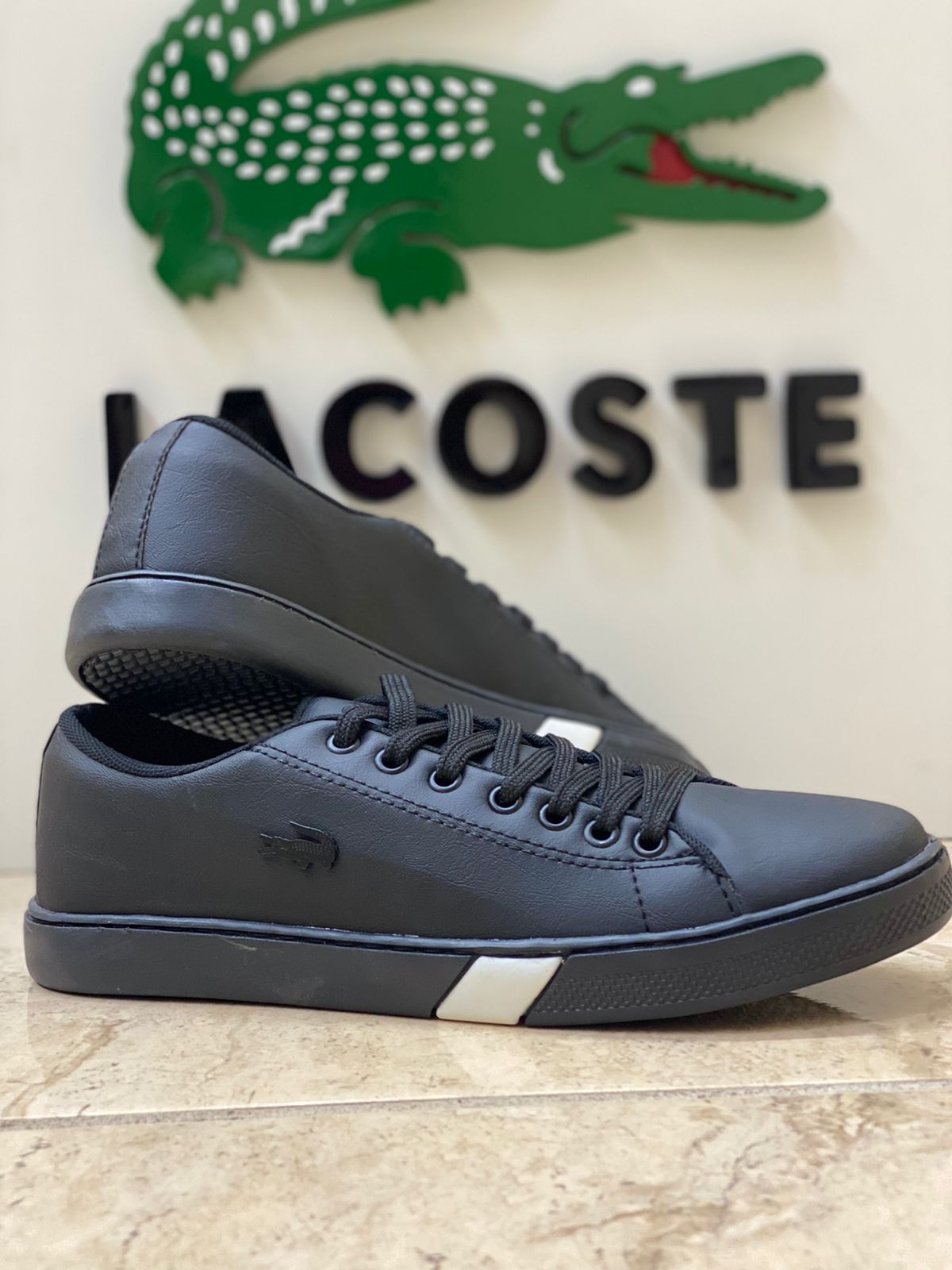 Sapatenis Lacoste - Preto