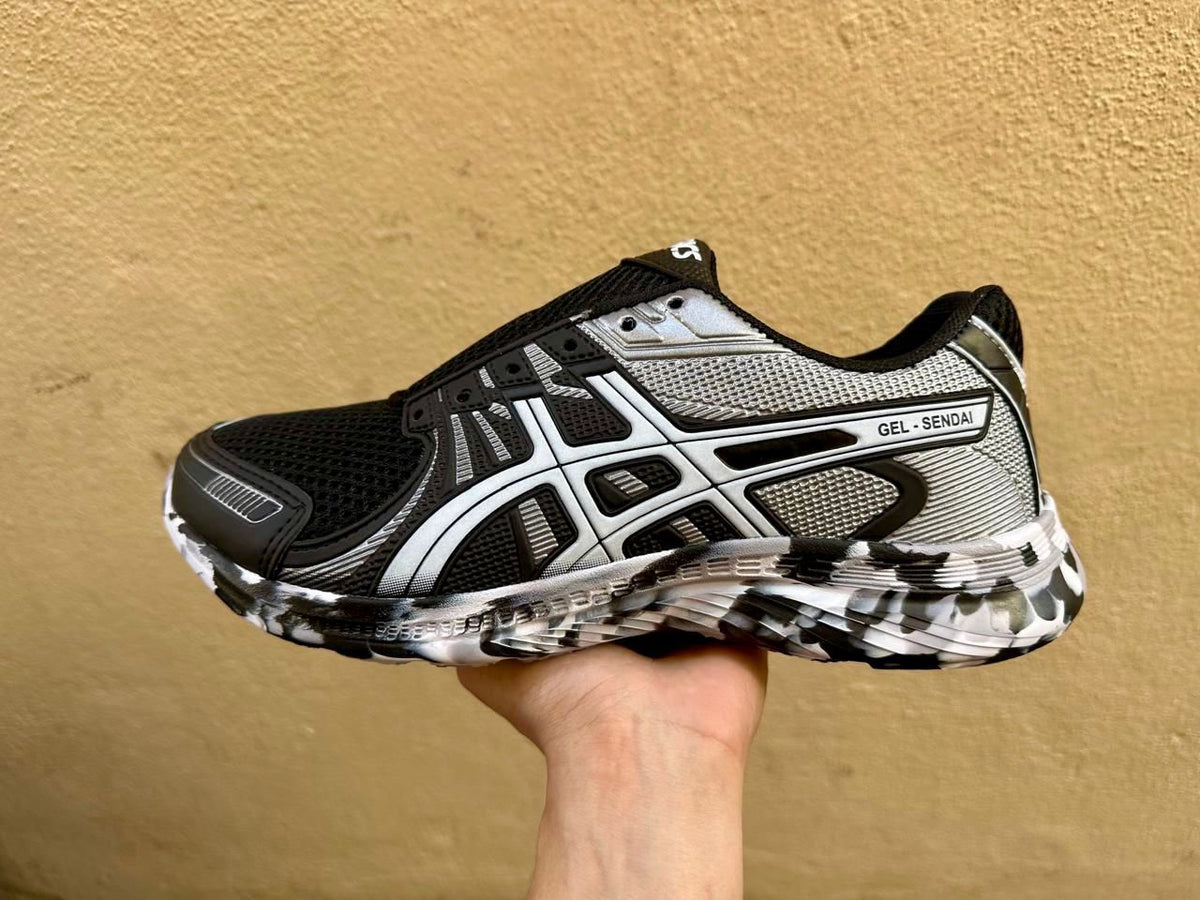 ASICS Sendai - Preto com Cinza