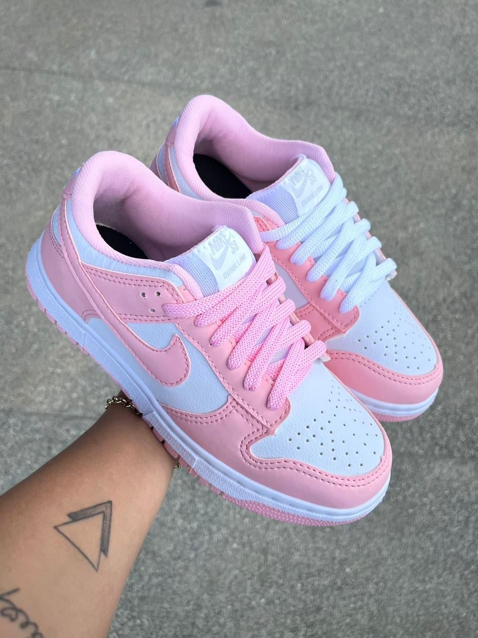 Nike Dunk - Rosa Bebê