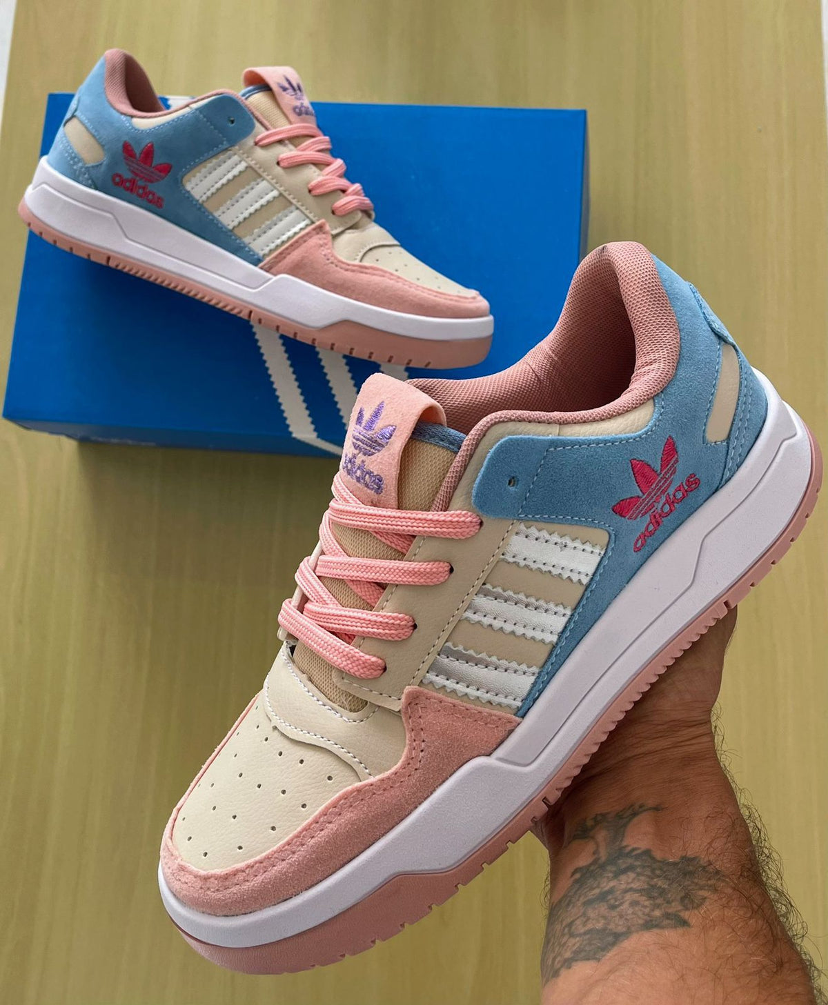 Tênis Adidas Forum - Rosa com Azul Bebê