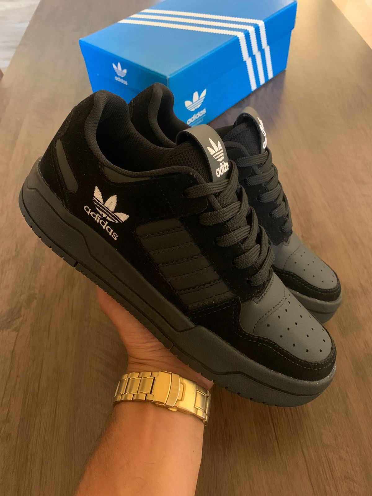 Tênis Adidas Forum - Preto com Solado Preto