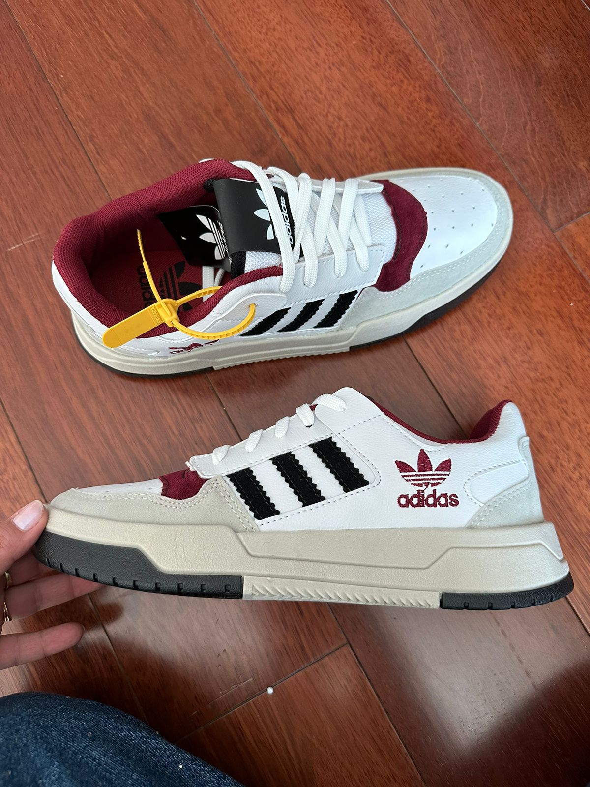 Tênis Adidas Forum - Branco com Vermelho