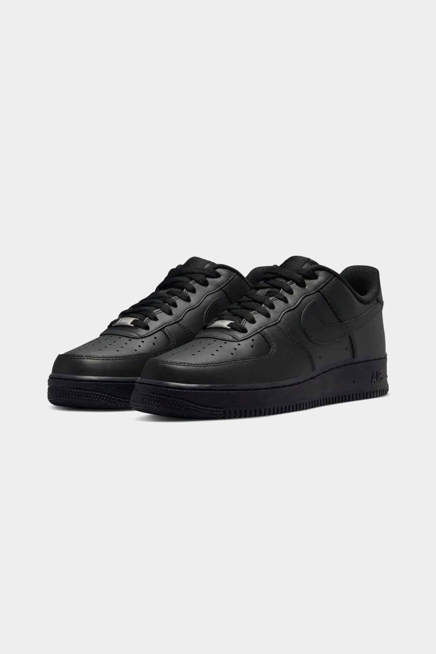 Nike Air Force 1 "07 - Preto