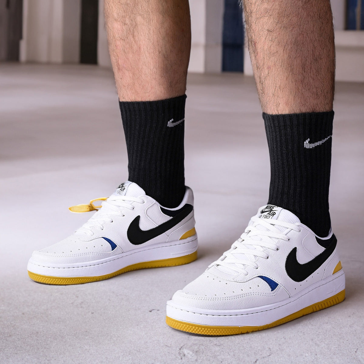 Nike React GS - Branco com Solado Amarelo