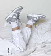Nike Dunk Low - Cinza