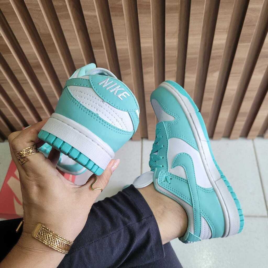 Nike Dunk - Branco com Verde