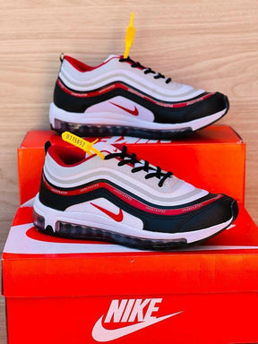 Nike Air Max Undefeated - Preto com Vermelho
