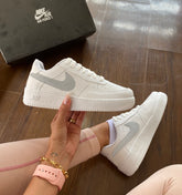 Nike - Air Force 1 '07 - Branco com Reflexível