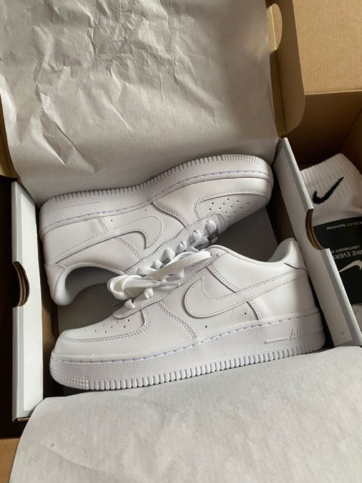 Nike Air Force 1 "07 - Branco