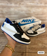 Nike Travis Scott - Preto com Azul