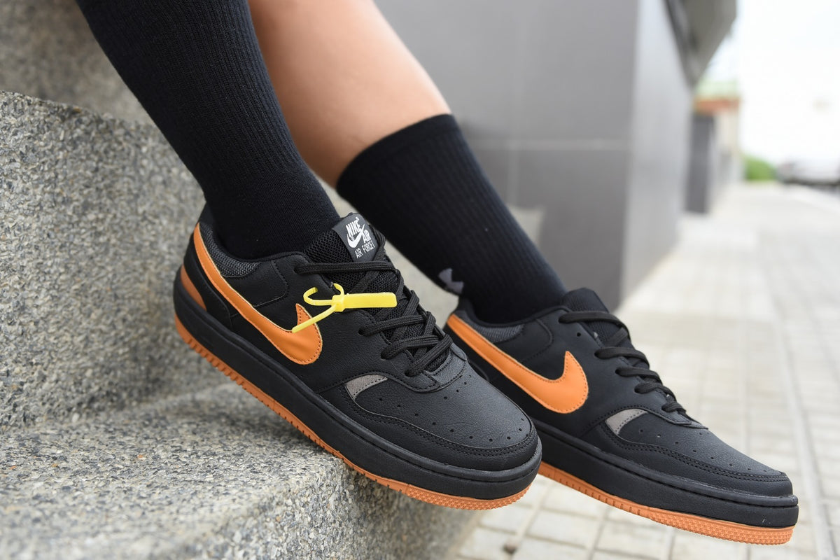 Nike Gamma Force - Preto com Laranja