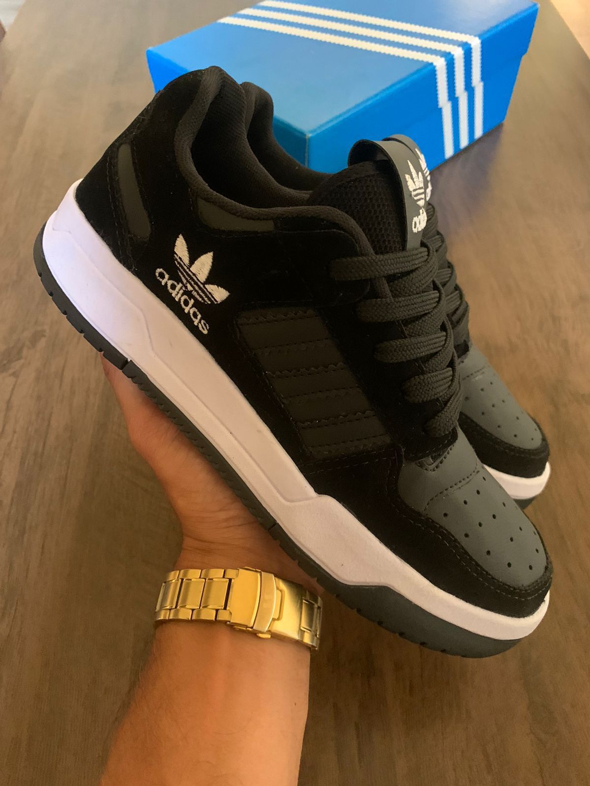 Tênis Adidas Forum - Preto com Solado Branco